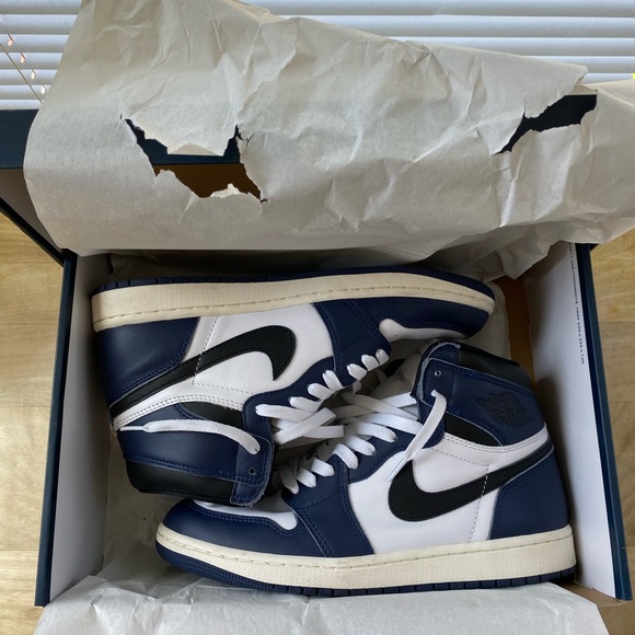 Air Jordan 1 High OG midnight navy - Picture 8 of 10